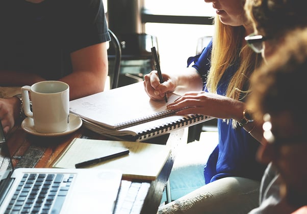 Etude et Benchmark, le socle de votre stratégie de communication